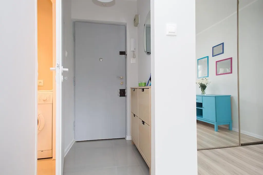 The Turquoise Studio Zelazna Apartment Warsaw Poland